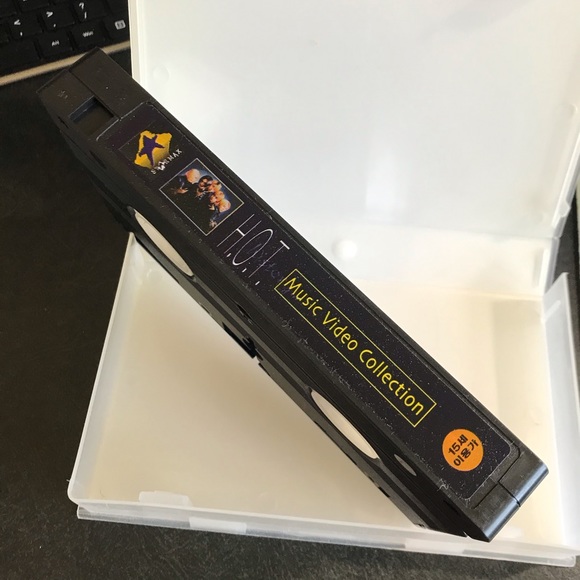 ❤️SOLD❤️Kpop H.O.T. VHS Collector’s Item - Picture 5 of 5